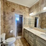 Shared Bathroom Upstairs