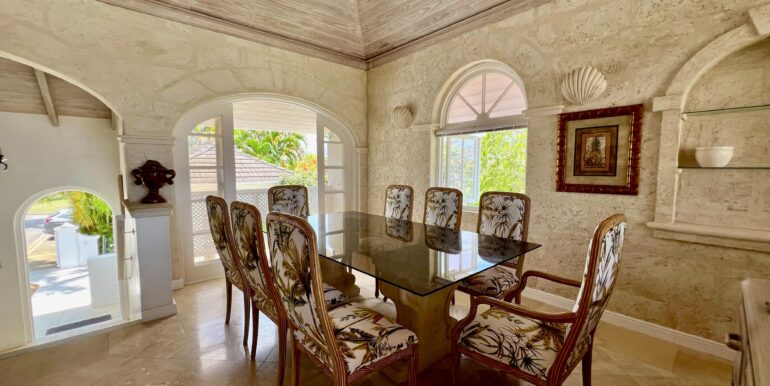 Royal Westmoreland Forest Hills 6 inside dining table 2