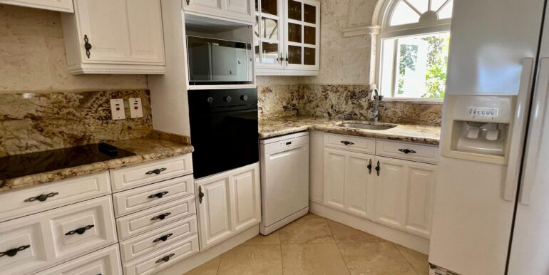 Royal Westmoreland Forest Hills 6 kitchen