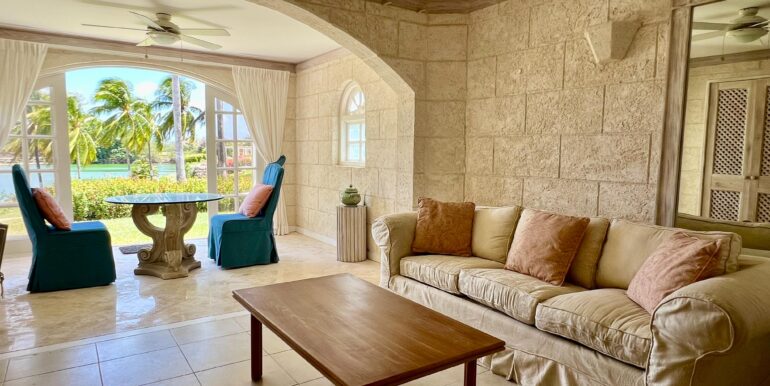 Royal Westmoreland Forest Hills 6 master bedroom sitting area
