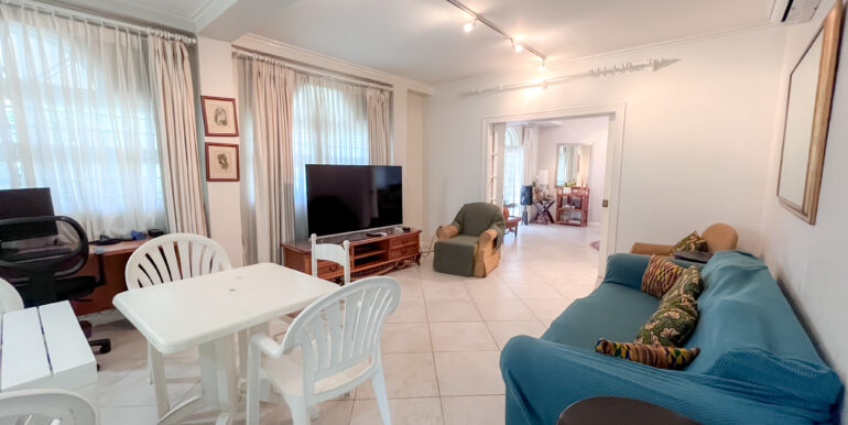 10 TV room