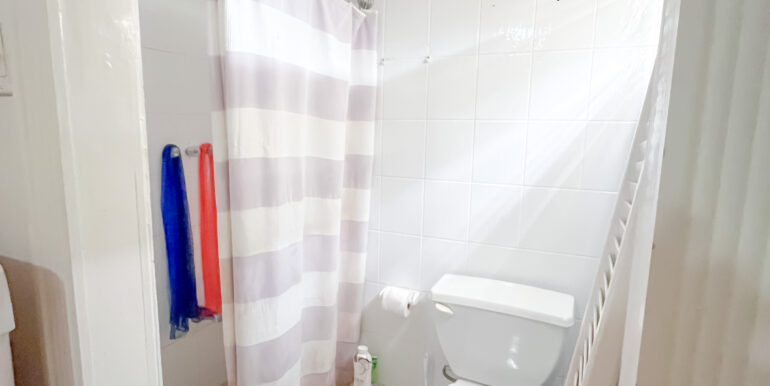 15 second bathroom