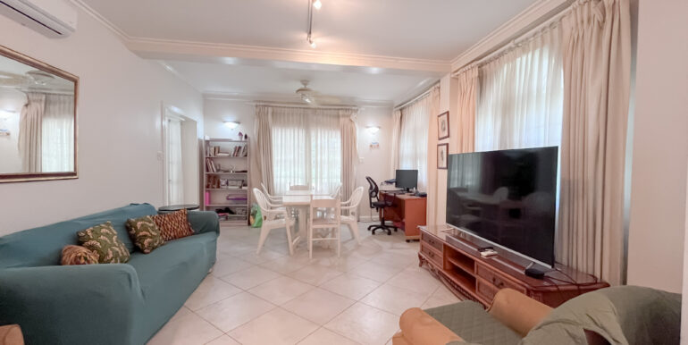 9 TV room