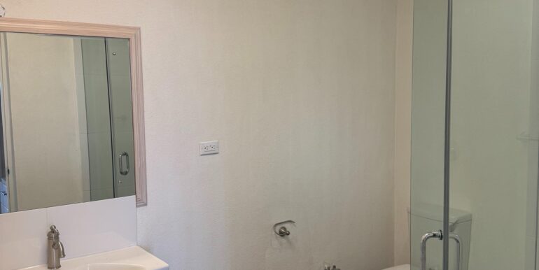 5. MASTER BATHROOM
