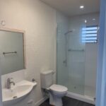 7. BATHROOM 2