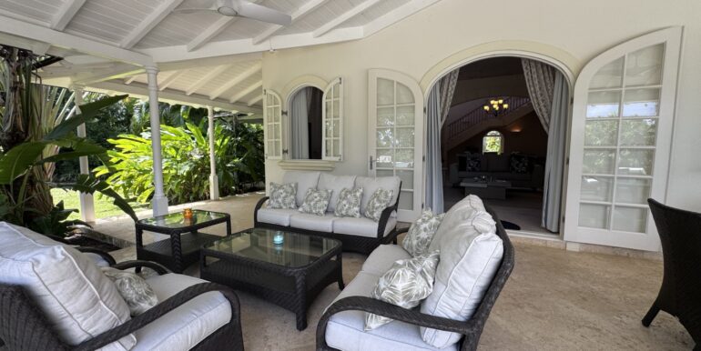 21-patio-palm-grove-8
