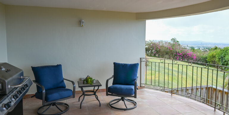 Clouds Veranda