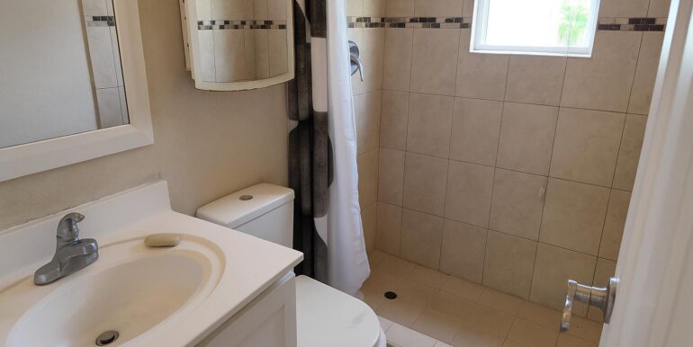 Welches Grove Bathroom 2