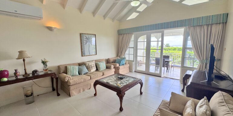 3 Milennium 304 Living room