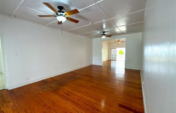 5 Living Room Meadway Maxwill Hill