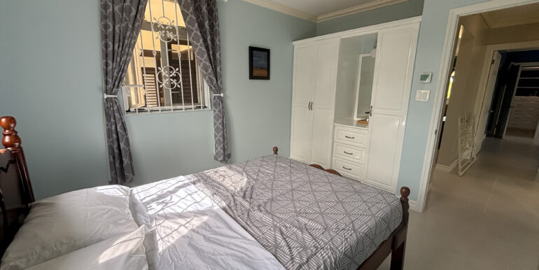 10 - 9 Coverley - bedroom 1