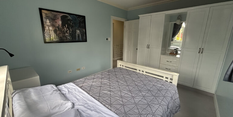 13 - 9 Coverley - bedroom 2