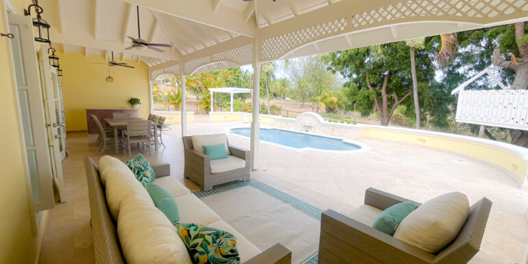 1 Durants Looking Glass Pool