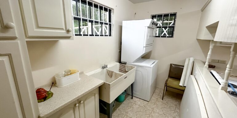 3 Surf View Rd 2 bed laundry