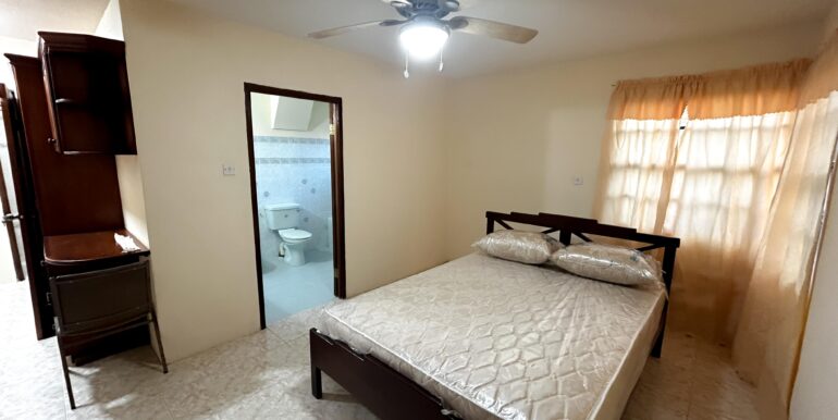 5 Surf View Rd 2 bed primary bedroom