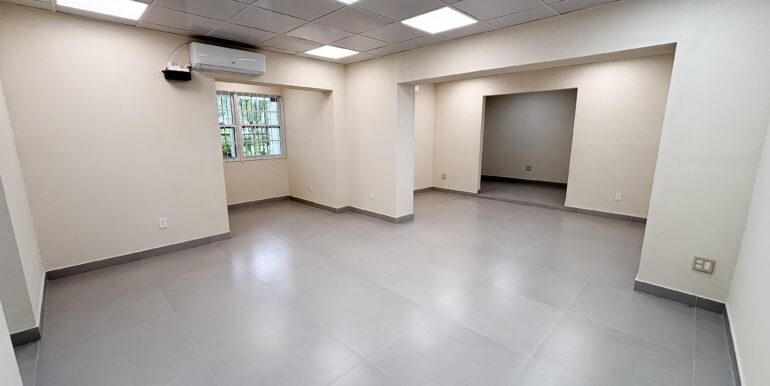 8 - Suite 2 - room 2